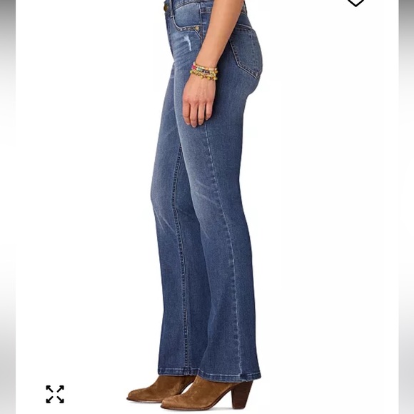 New Democracy  "Ab"solution Itty Bitty Bootcut Jeans - Picture 4 of 15